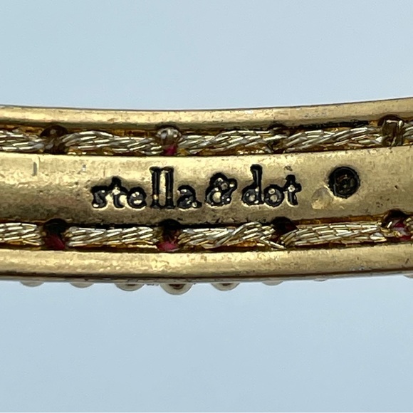 Cute Stella & Dot Pink Braided Tassel Gold-Tone Cuff Bracelet - Picture 5 of 8